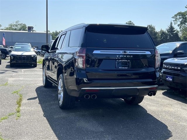 Used 2021 Chevrolet Tahoe High Country with VIN 1GNSKTKL8MR106667 for sale in Bay Shore, NY