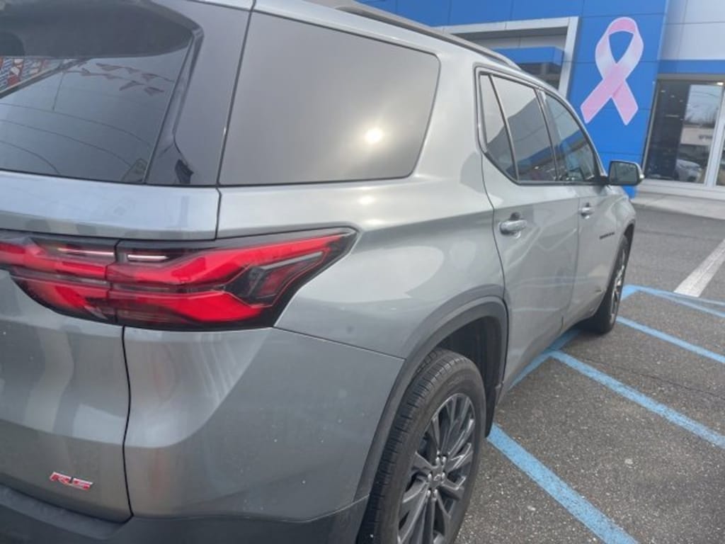 Certified 2023 Chevrolet Traverse RS SUV