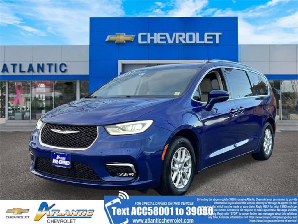 Used 2021 Chrysler Pacifica Touring L Minivan