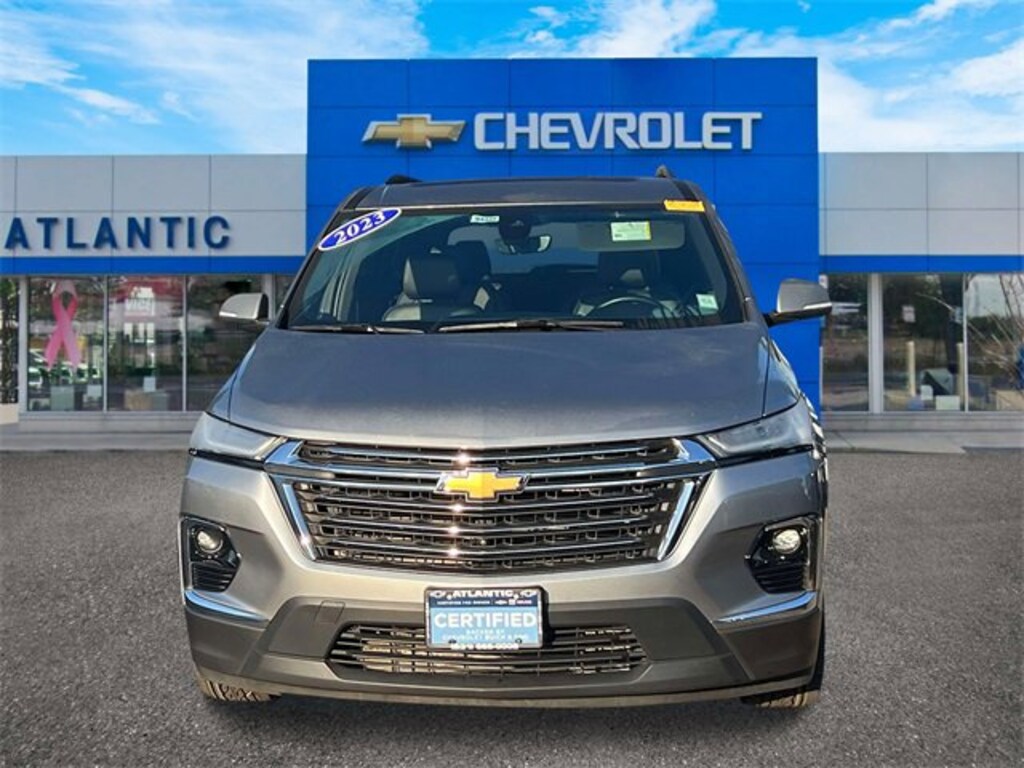 Certified 2023 Chevrolet Traverse LT Leather SUV