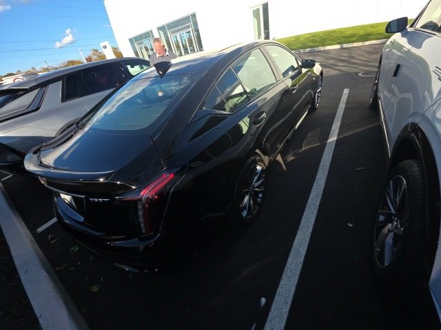 2020 Cadillac CT5 Sport photo 3