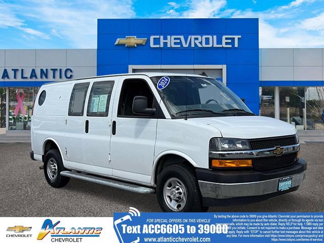 2024 Chevrolet Express 2500 Work Van HD's photo