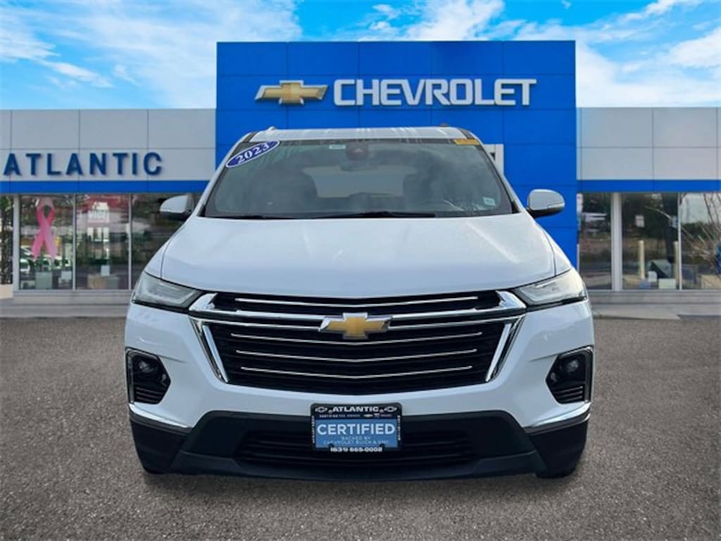 Certified 2023 Chevrolet Traverse LT Cloth SUV