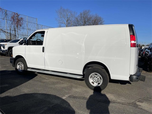 2024 Chevrolet Express Cargo 2500 Van photo 2