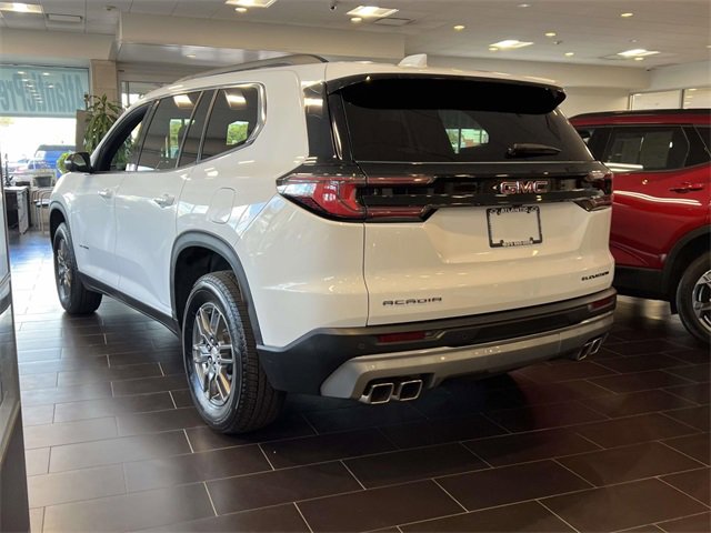 2025 Gmc Acadia Elevation photo 3