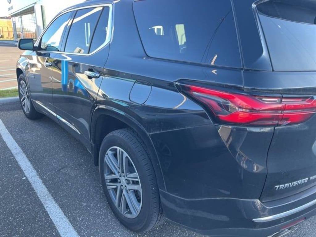 Certified 2023 Chevrolet Traverse High Country SUV