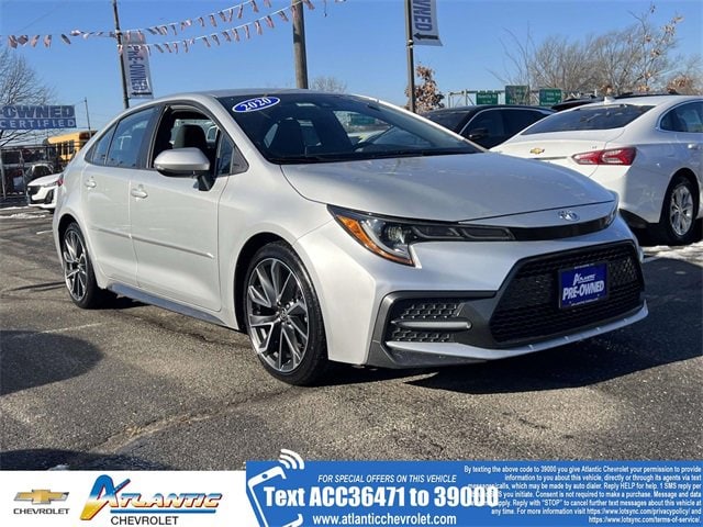 2020 Toyota Corolla SE's photo