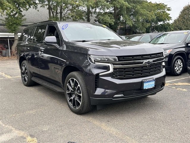 Used 2022 Chevrolet Tahoe RST with VIN 1GNSKRKD6NR349200 for sale in Bay Shore, NY