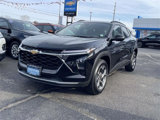 2025 Chevrolet Trax LT's photo