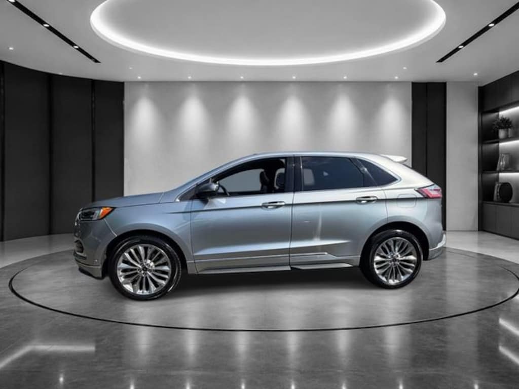 Used 2020 Ford Edge Titanium