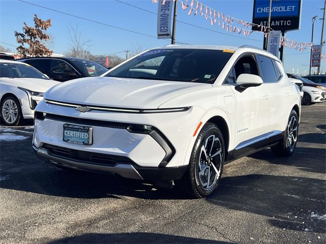 2025 Chevrolet Equinox EV LT's photo