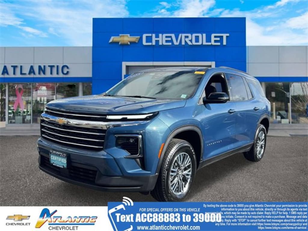 Certified 2025 Chevrolet Traverse LT SUV