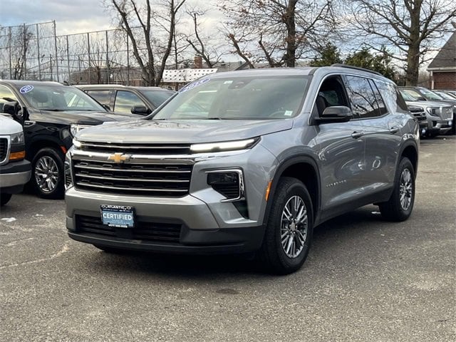 2025 Chevrolet Traverse SUV 