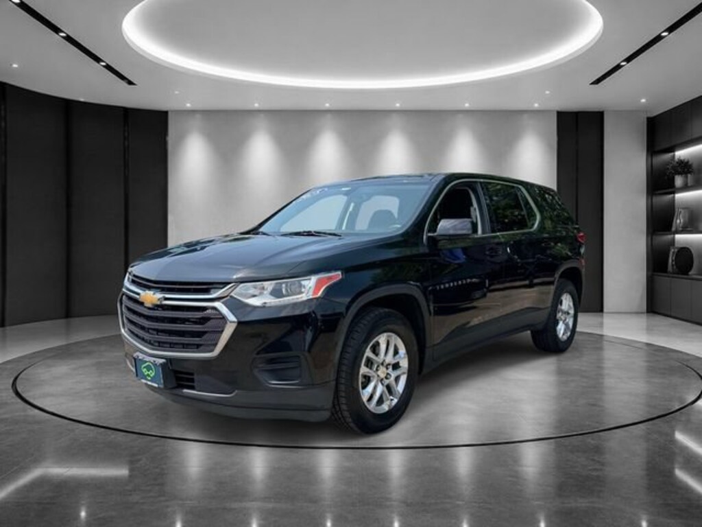 Used 2018 Chevrolet Traverse LS SUV