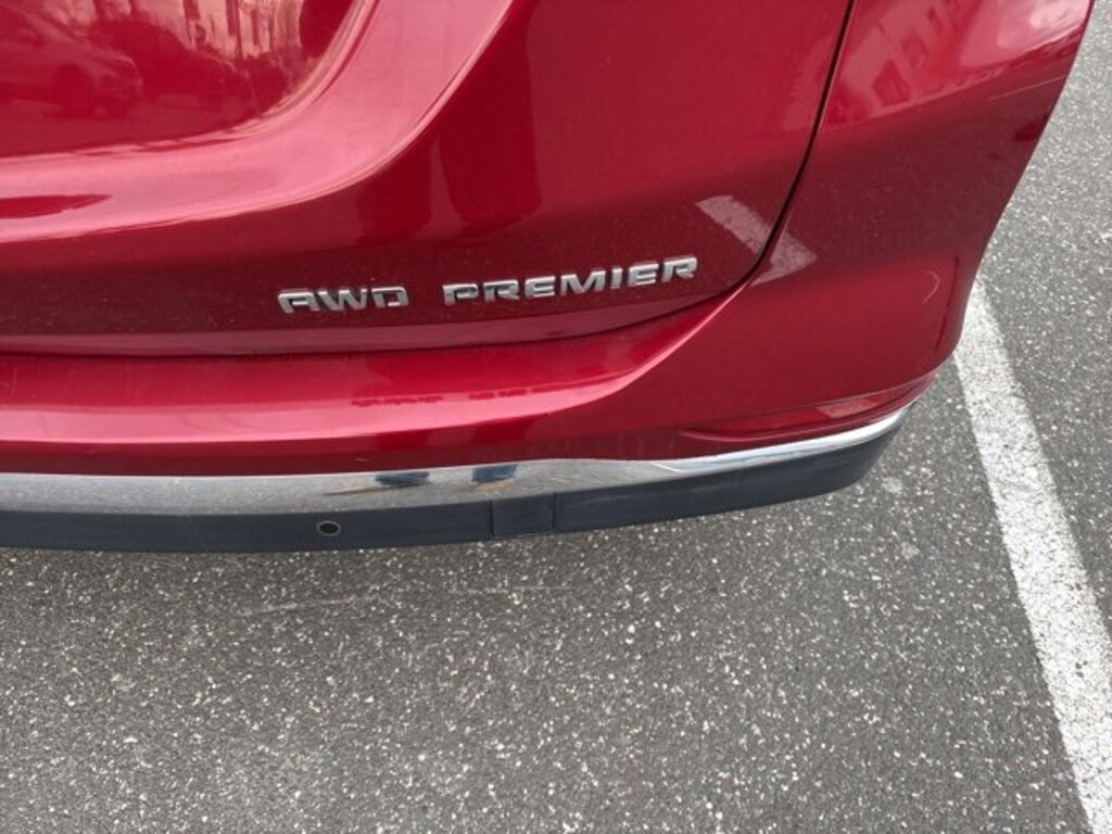 Used 2020 Chevrolet Equinox Premier SUV