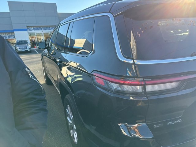 2022 Jeep Grand Cherokee Limited photo 4