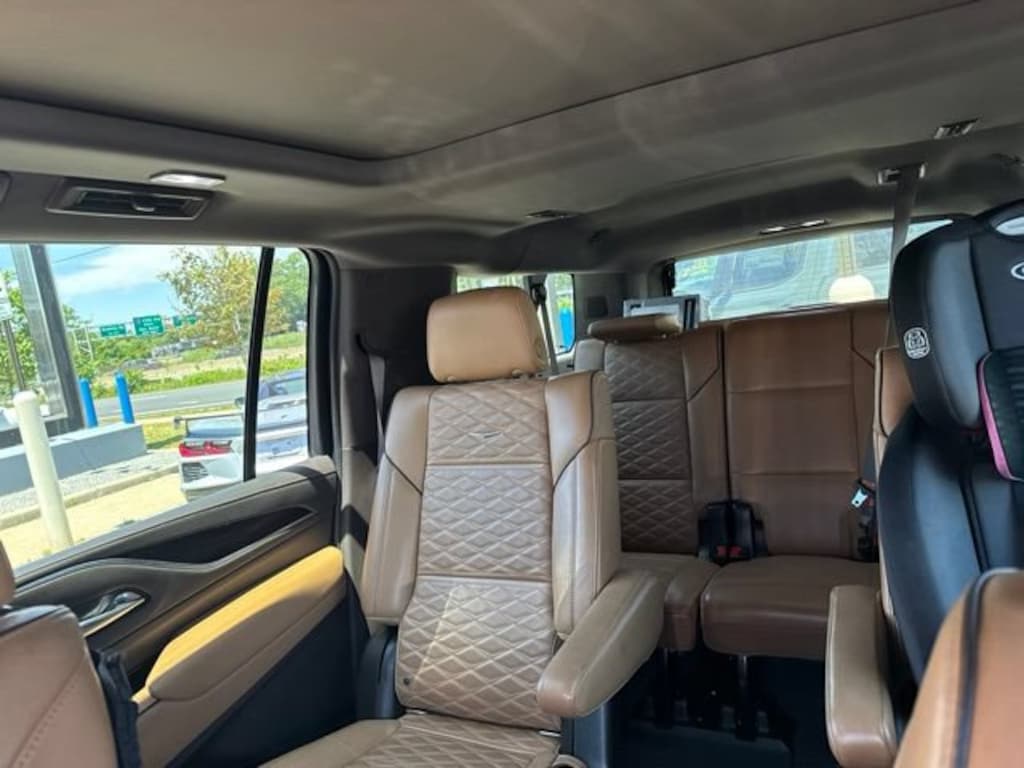 Used 2021 CADILLAC Escalade ESV Premium Luxury SUV