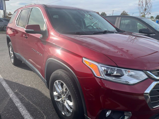 Used 2021 Chevrolet Traverse LT Cloth SUV