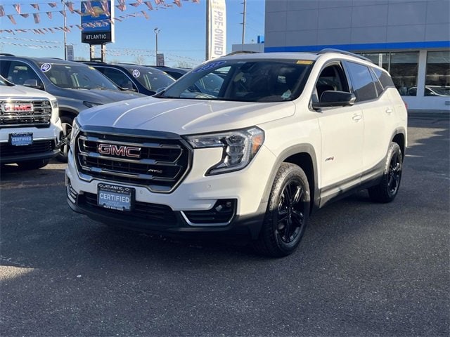2022 GMC Terrain AT4