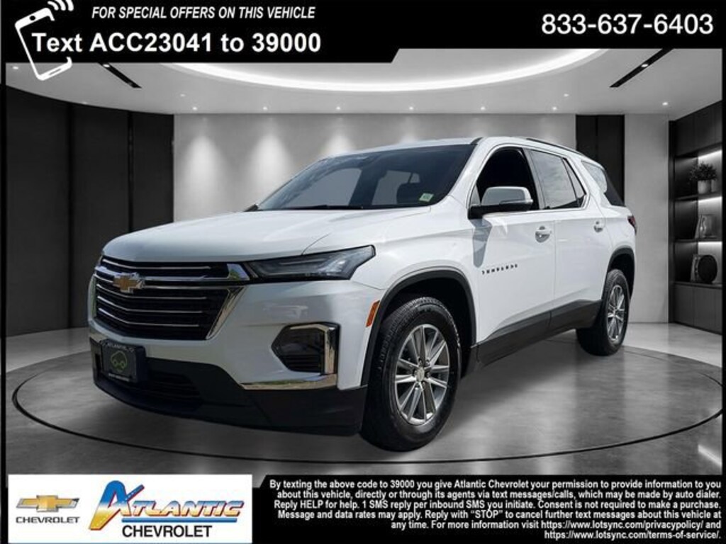 Used 2023 Chevrolet Traverse LT Cloth SUV