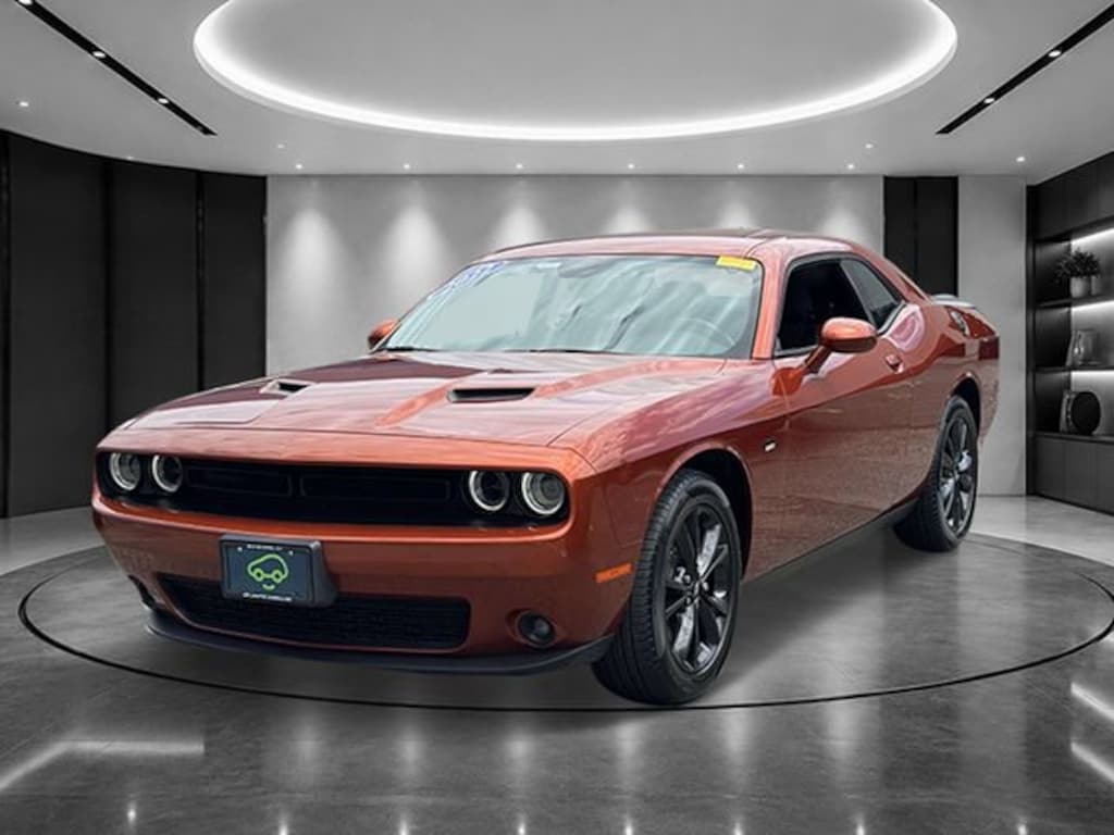 Used 2022 Dodge Challenger SXT AWD Coupe