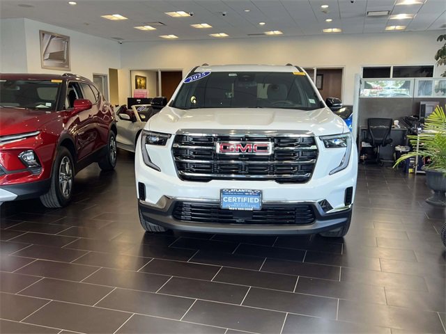 2025 Gmc Acadia Elevation photo 2