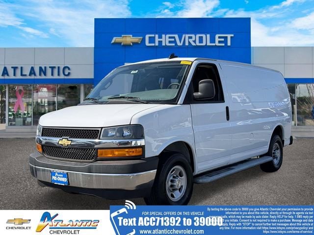 2024 Chevrolet Express 2500 Work Van HD's photo