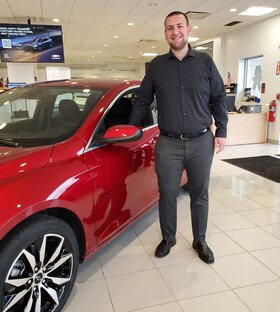 Staff member Ryan Musinski from ID_54f65402e536