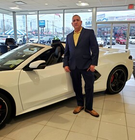 Staff member Mike Cortigino from ID_54f65402e536