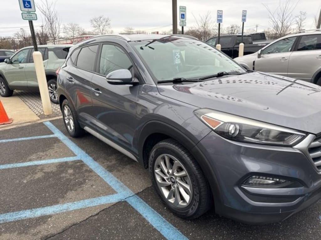 Used 2017 Hyundai Tucson SE Plus SUV