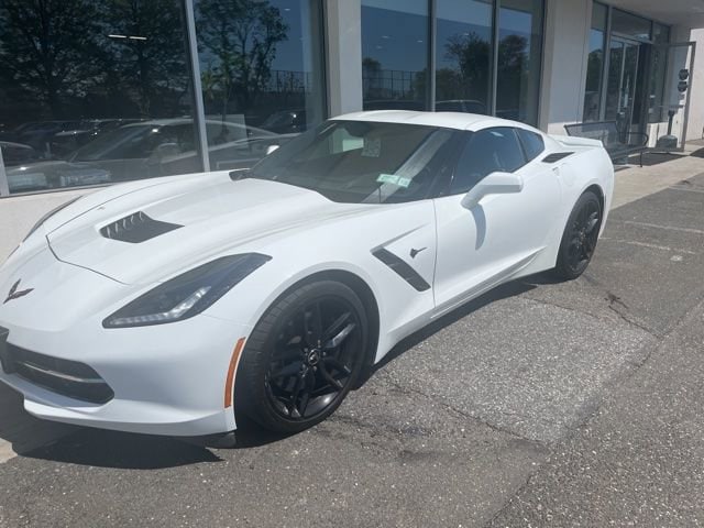 2015 Chevrolet Corvette Stingray Coupe w/Z51's photo