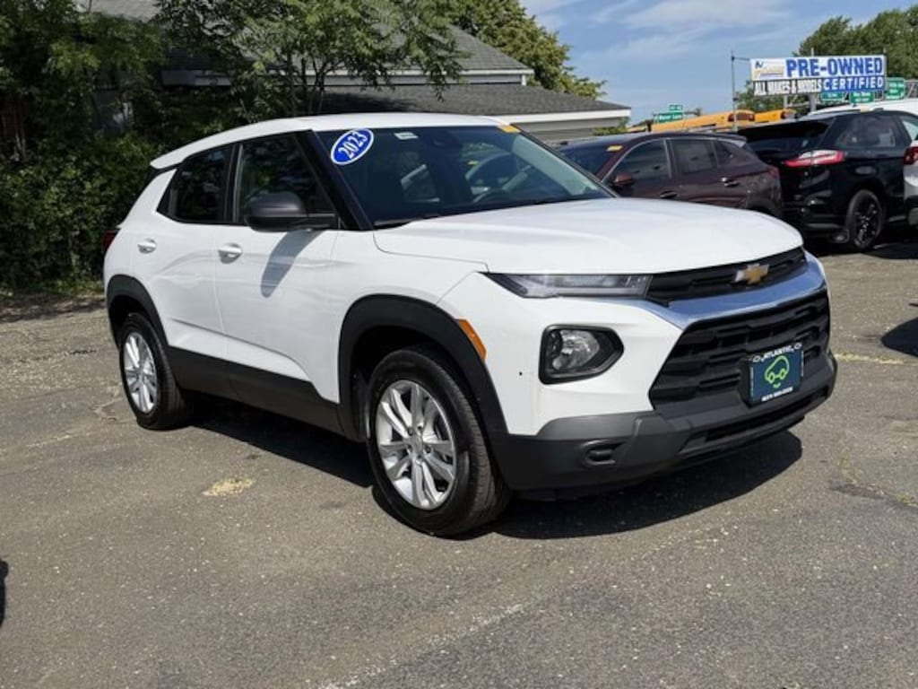 Used 2023 Chevrolet Trailblazer LS SUV