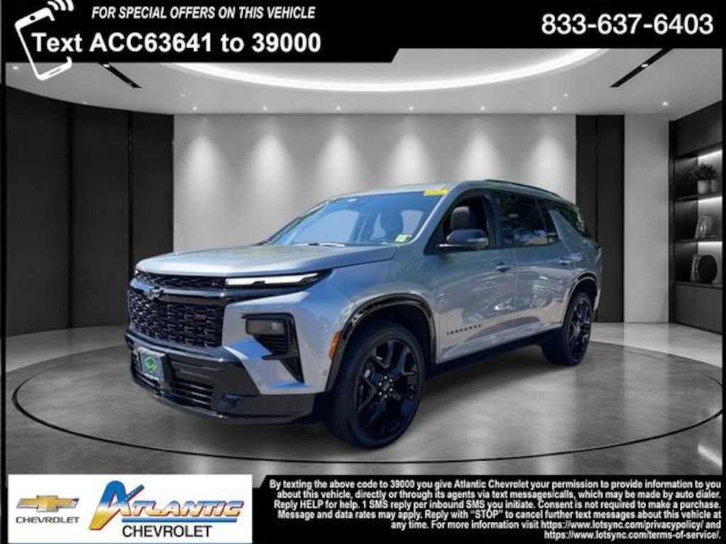 Used 2025 Chevrolet Traverse RS SUV