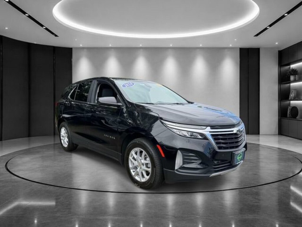 Used 2024 Chevrolet Equinox LT SUV
