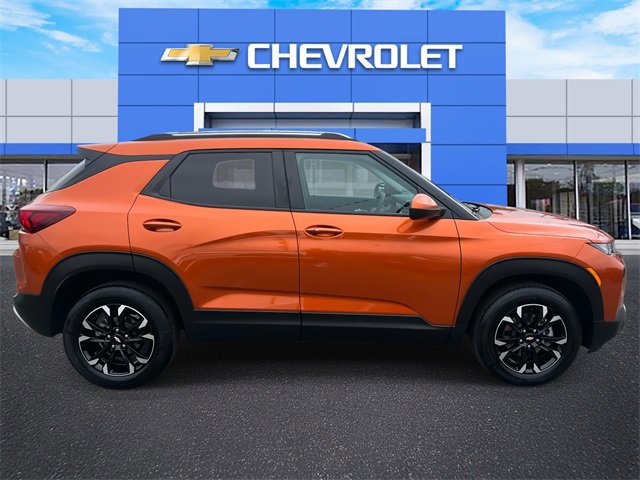 2022 Chevrolet Trailblazer LT photo 3