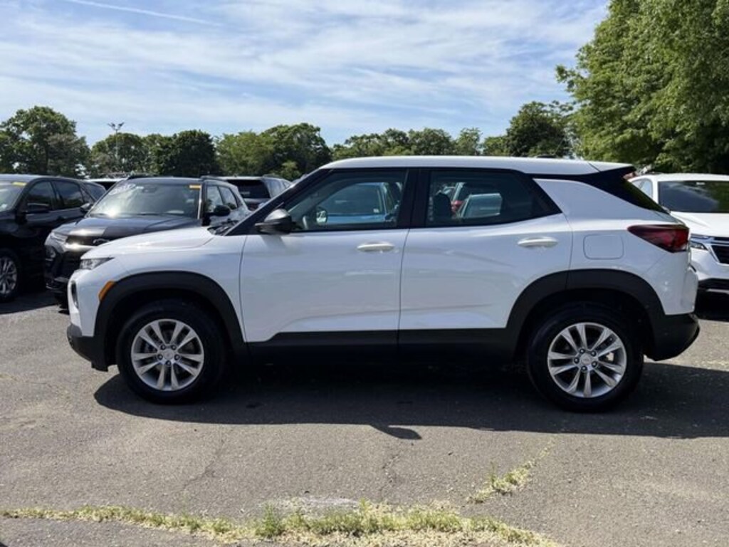 Used 2023 Chevrolet Trailblazer LS SUV