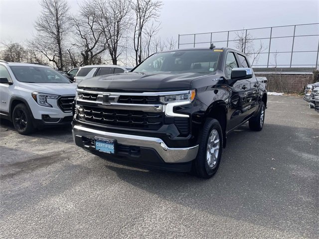 2024 Chevrolet Silverado 1500 LT's photo