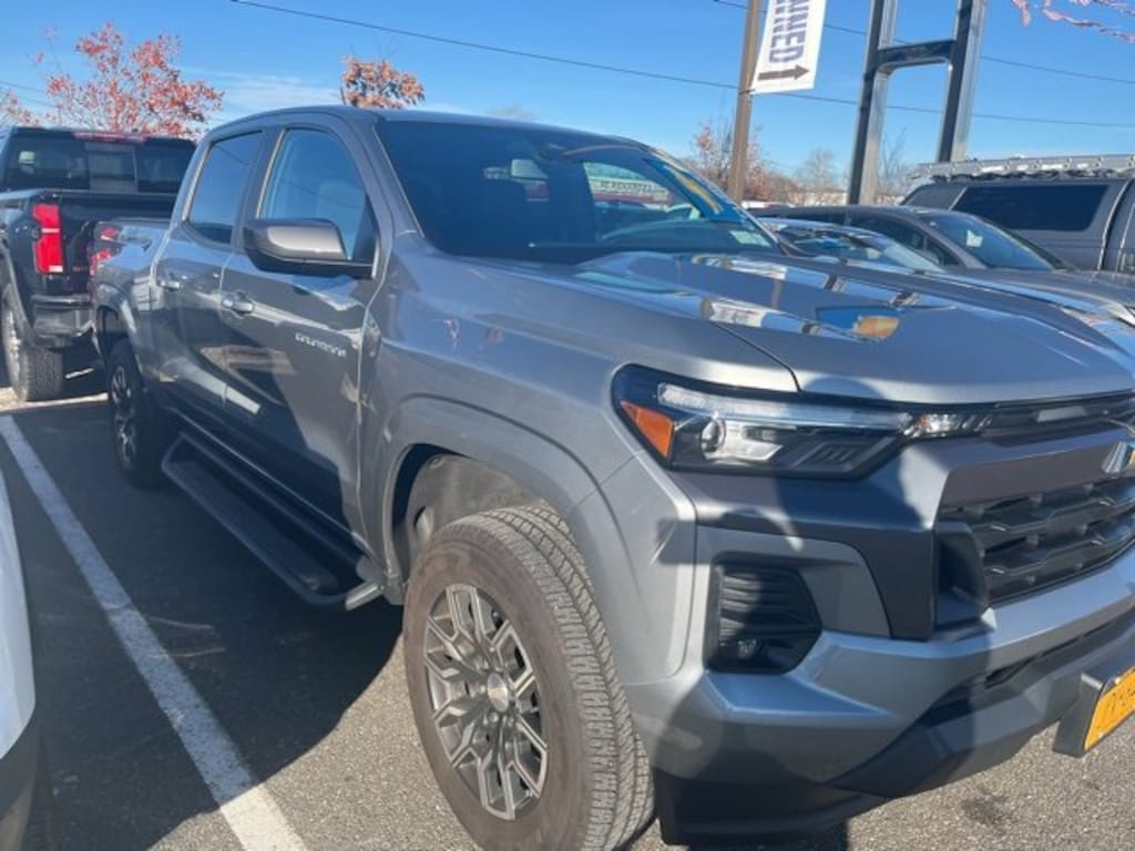 Used 2024 Chevrolet Colorado LT Truck