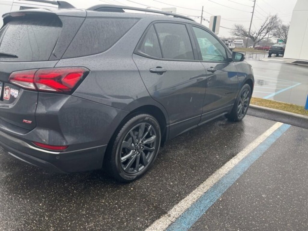 Used 2023 Chevrolet Equinox RS SUV