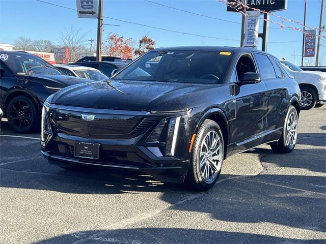 2024 Cadillac LYRIQ Sport 1's photo