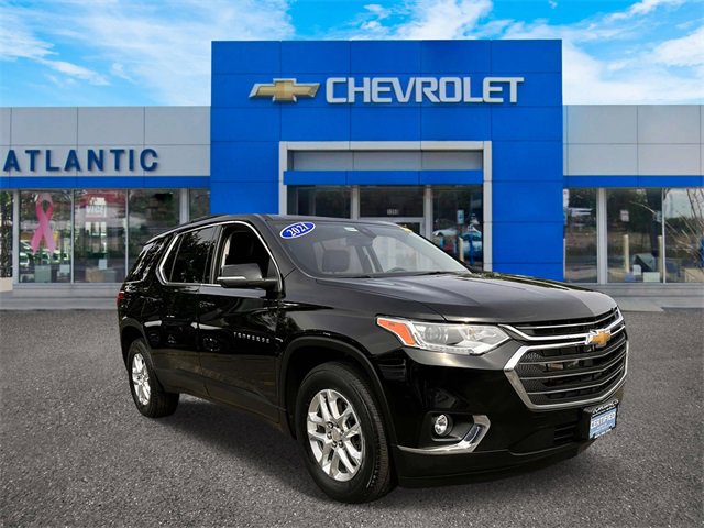 Certified 2021 Chevrolet Traverse 3LT with VIN 1GNEVHKW4MJ242627 for sale in Bay Shore, NY