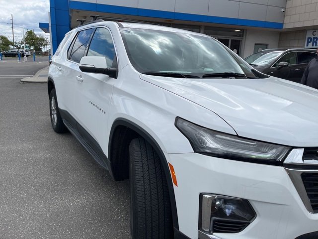 Certified 2022 Chevrolet Traverse 3LT with VIN 1GNEVHKWXNJ150567 for sale in Bay Shore, NY
