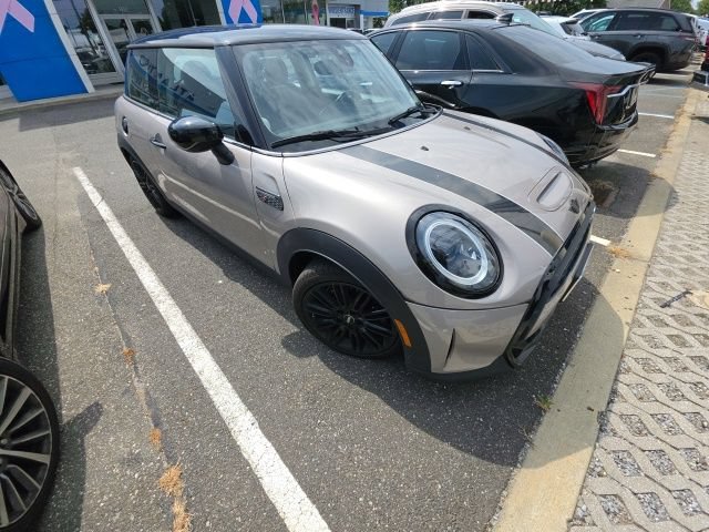 2024 MINI Hardtop 2 Door