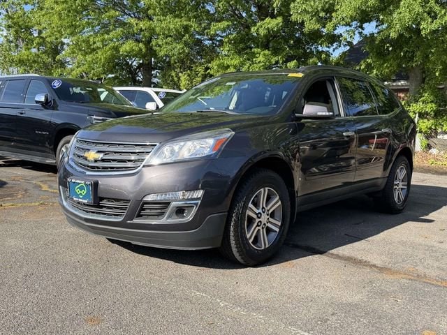 2017 Chevrolet Traverse 2LT FWD's photo
