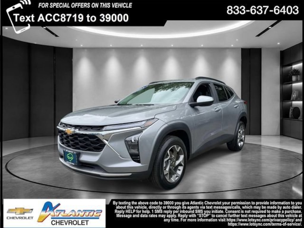 Used 2025 Chevrolet Trax LT SUV