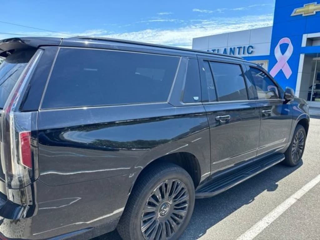 Used 2021 CADILLAC Escalade ESV Premium Luxury SUV