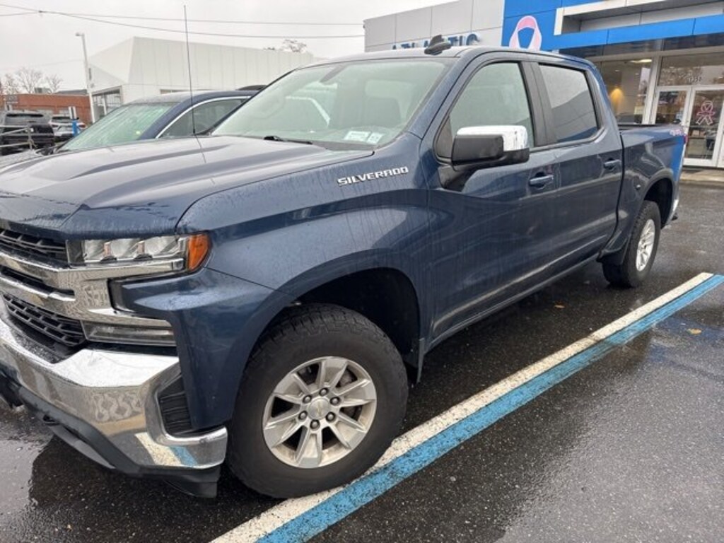Used 2021 Chevrolet Silverado 1500 LT Truck