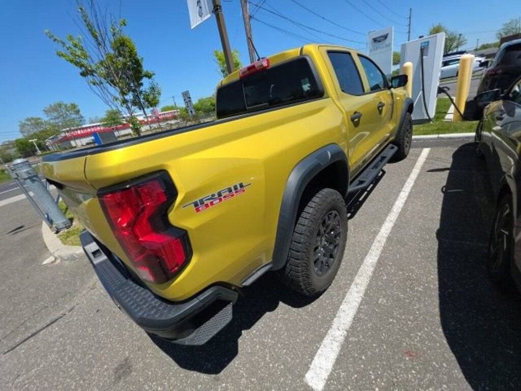 Certified 2023 Chevrolet Colorado Trail Boss Truck Crew Cab