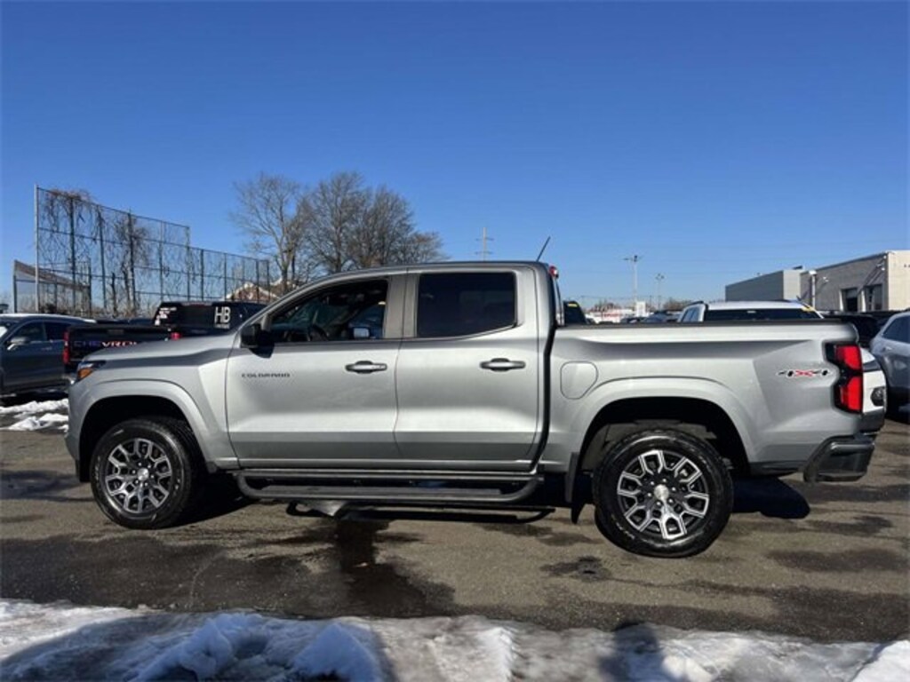 Certified 2024 Chevrolet Colorado LT Truck Crew Cab