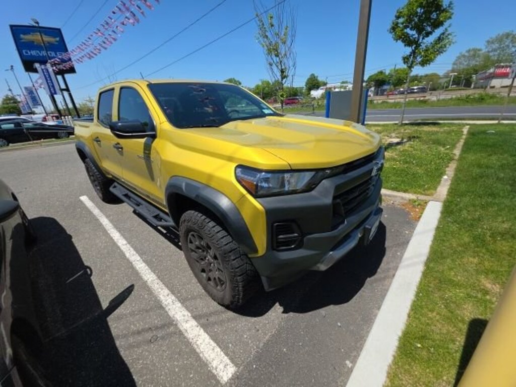 Certified 2023 Chevrolet Colorado Trail Boss Truck Crew Cab